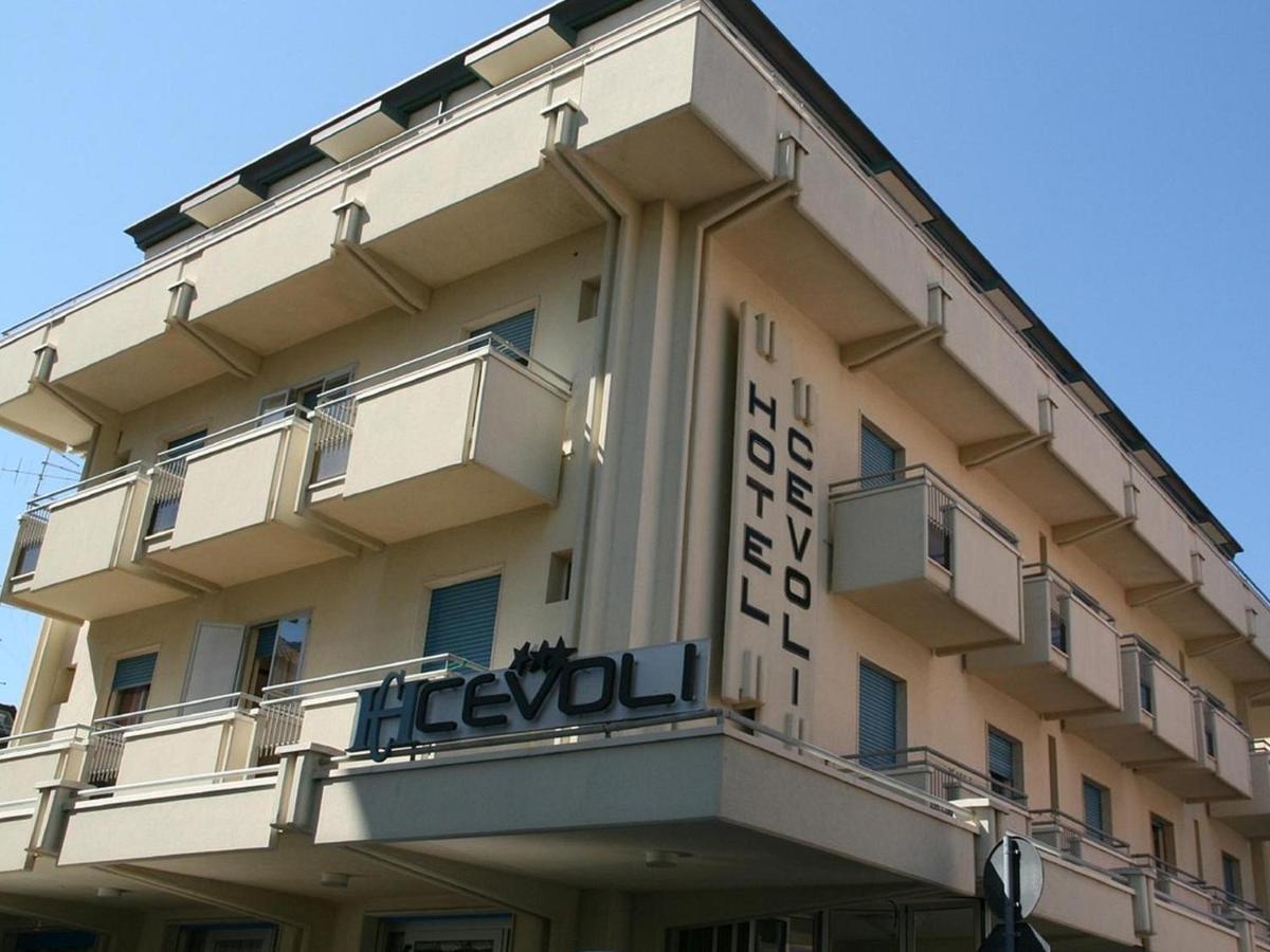 Hotel Cevoli Bellaria-Igea Marina Exterior foto